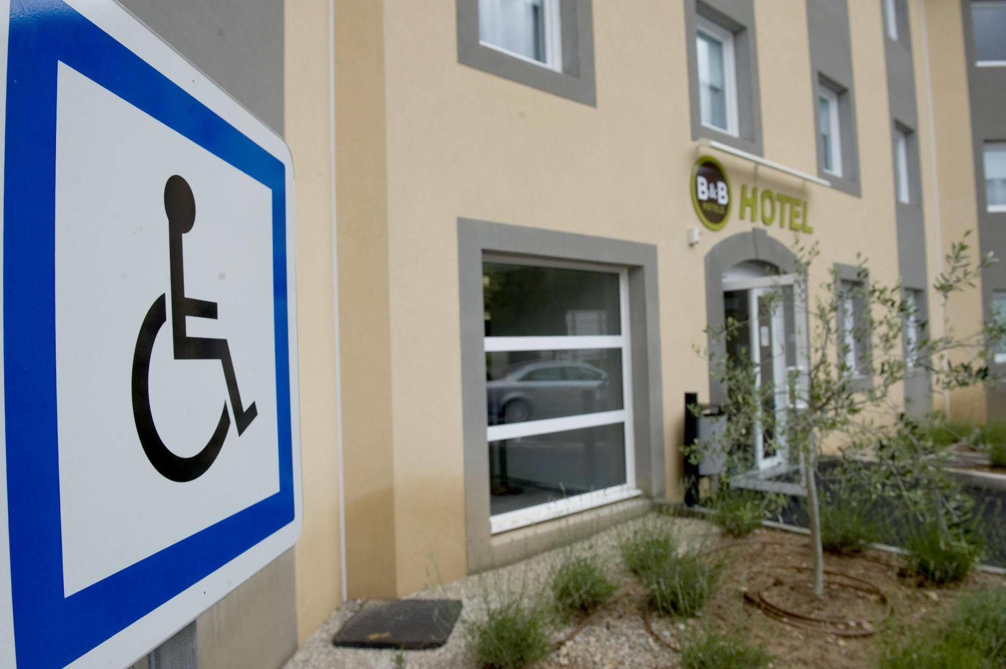 B&B Hotel Aix En Provence Le Tholonet Bagian luar foto